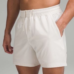 Lululemon Pace Maker Linerless Short Bone 5 inch